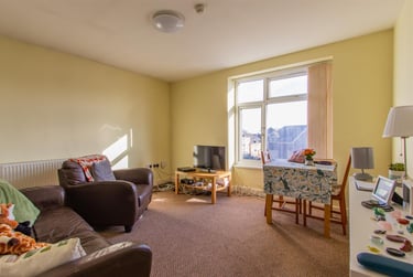 1 bed house, Newport Road, City Centre, Cardiff, CF241AH - Image 1